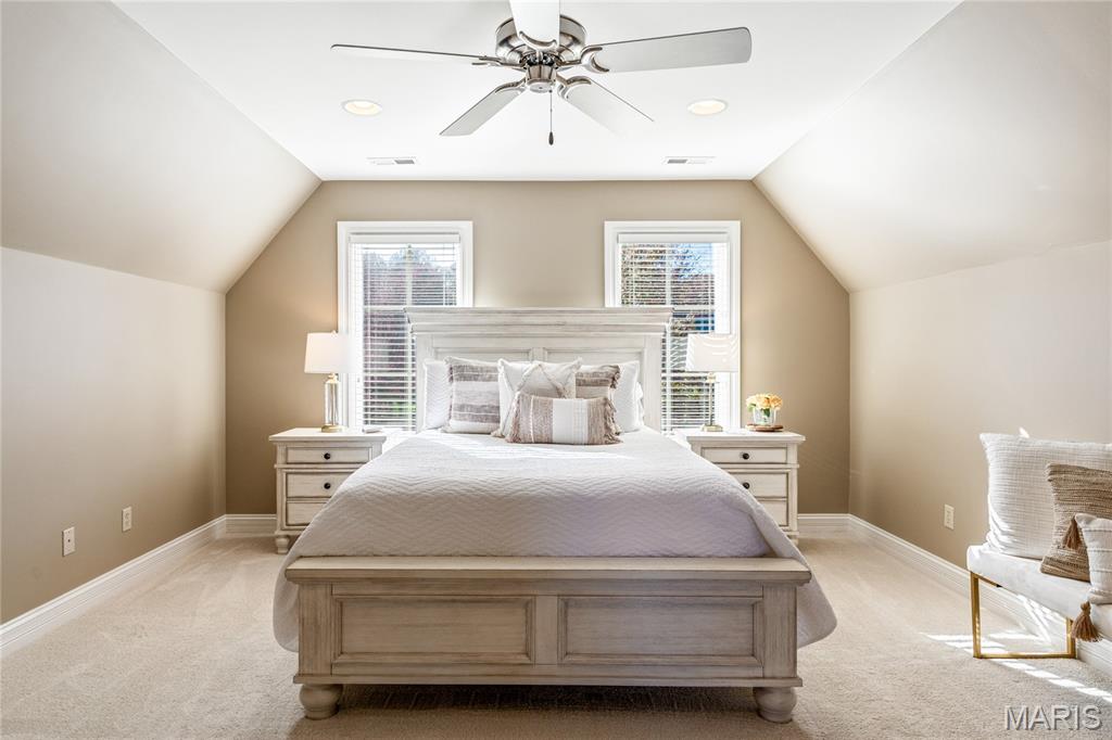 St Charles, Missouri, 63304, United States, 4 Bedrooms Bedrooms, ,6 BathroomsBathrooms,Residential,For Sale,1992889