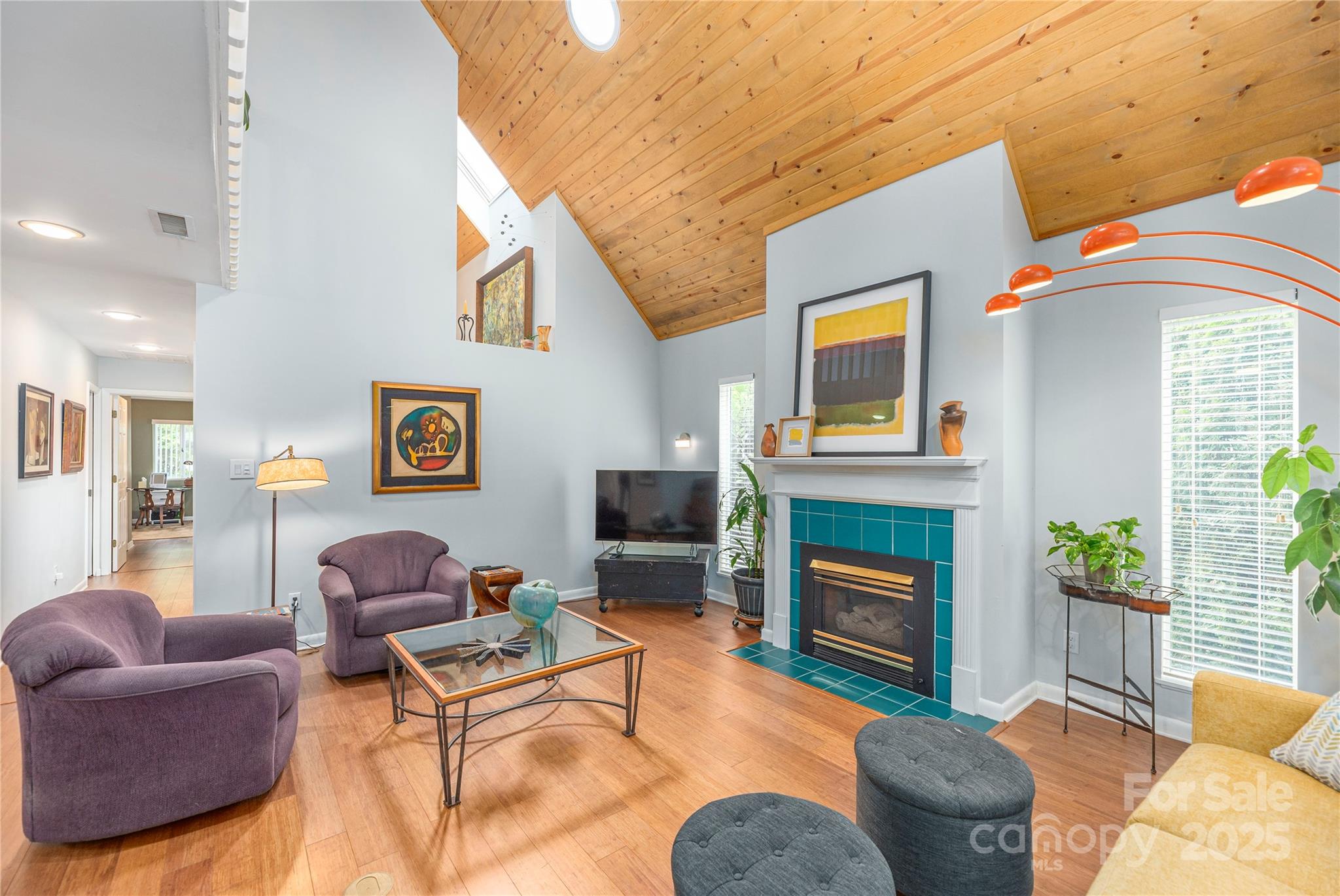 Asheville, North Carolina, 28804, United States, 3 Bedrooms Bedrooms, ,3 BathroomsBathrooms,Residential,For Sale,1905556