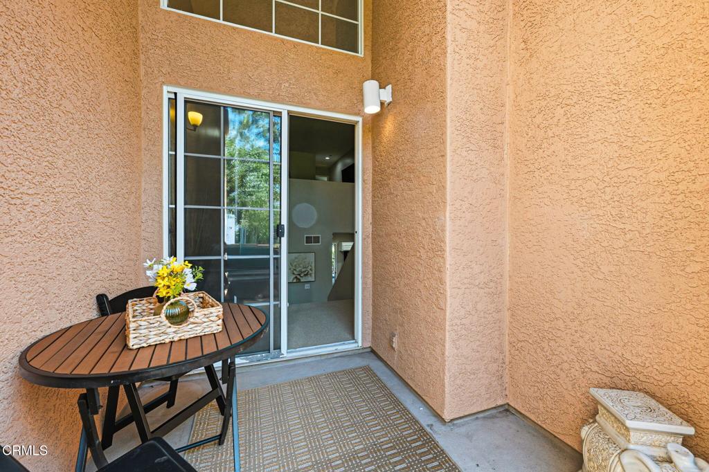 Oxnard, California, 93030, United States, 2 Bedrooms Bedrooms, ,3 BathroomsBathrooms,Residential,For Sale,1974361