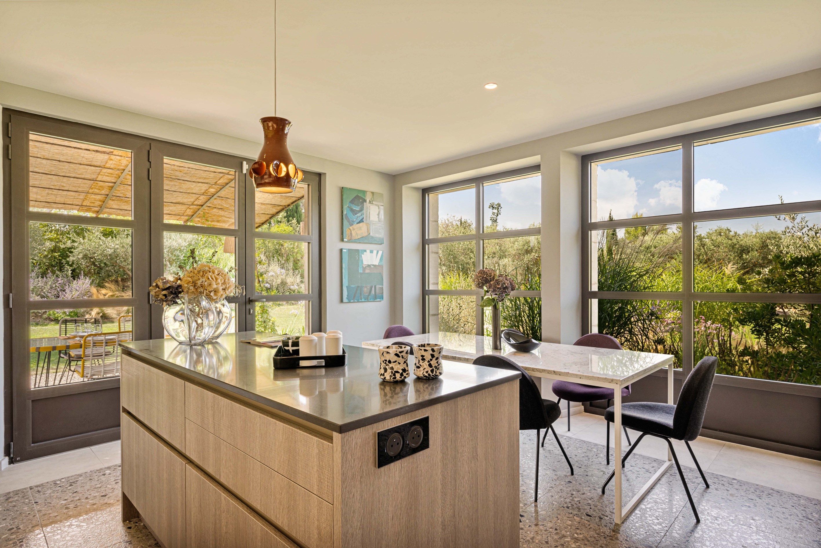  Magnificent property to acquire in Eygalières - 物件實景