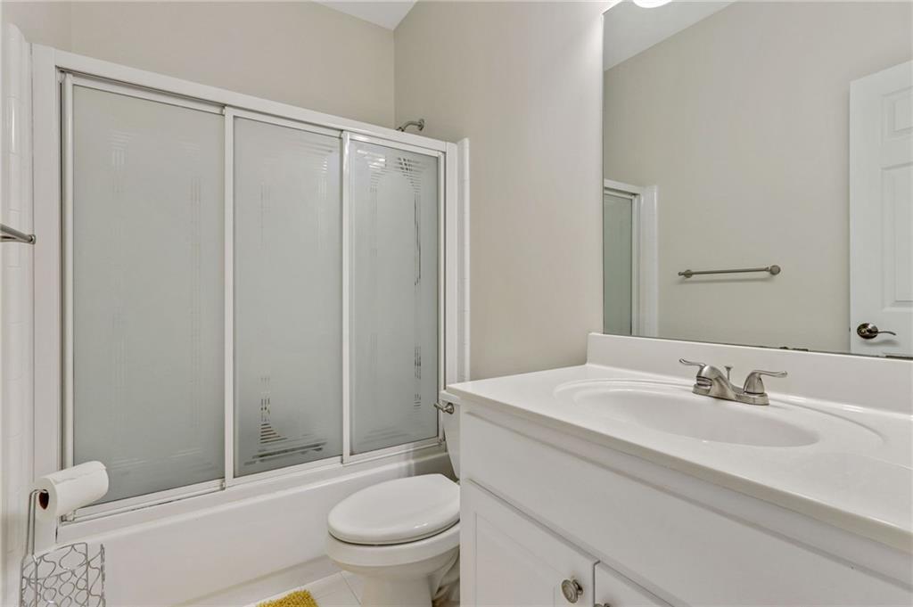 Cumming, Georgia, 30041, United States, 4 Bedrooms Bedrooms, ,4 BathroomsBathrooms,Residential,For Sale,1989909