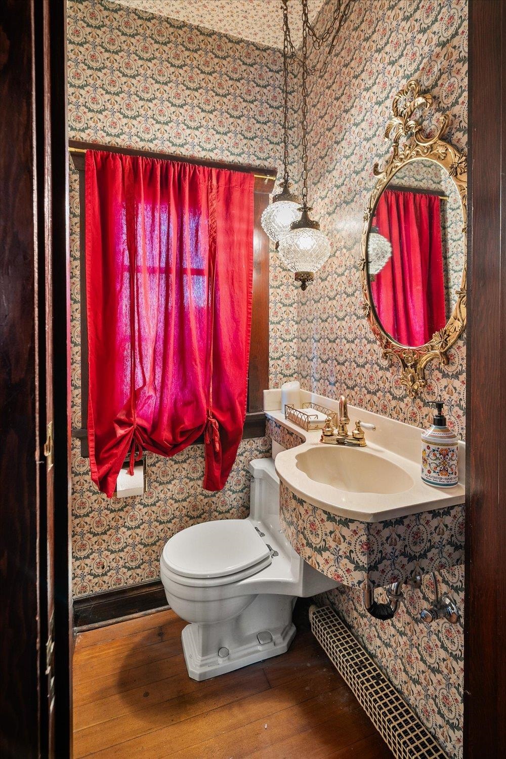 Spokane, Washington, 99201, United States, 4 Bedrooms Bedrooms, ,5 BathroomsBathrooms,Residential,For Sale,1987077