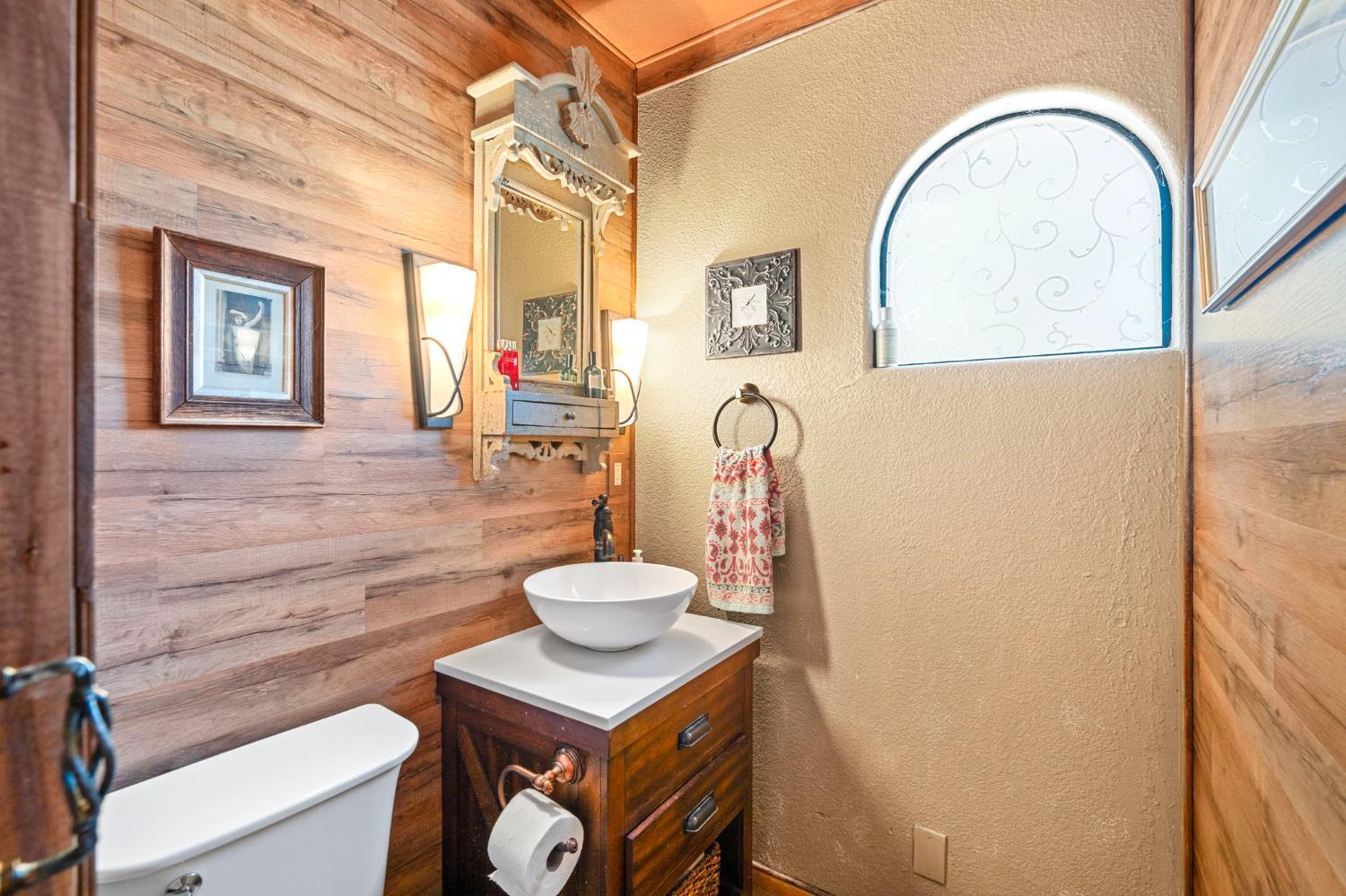 Davis, California, 95616, United States, 4 Bedrooms Bedrooms, ,5 BathroomsBathrooms,Residential,For Sale,1895381