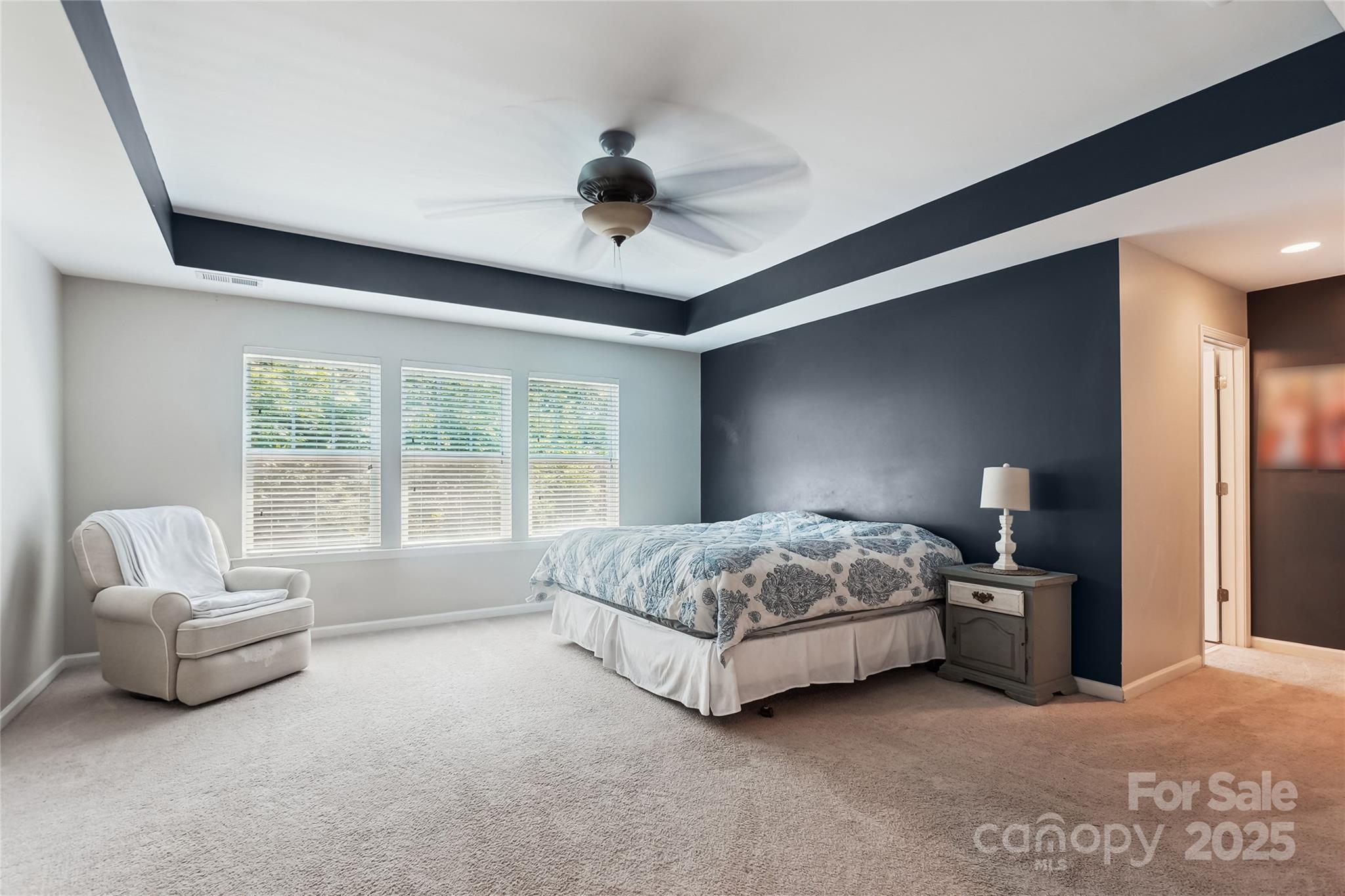 Lancaster, South Carolina, 29720, United States, 5 Bedrooms Bedrooms, ,4 BathroomsBathrooms,Residential,For Sale,1885267