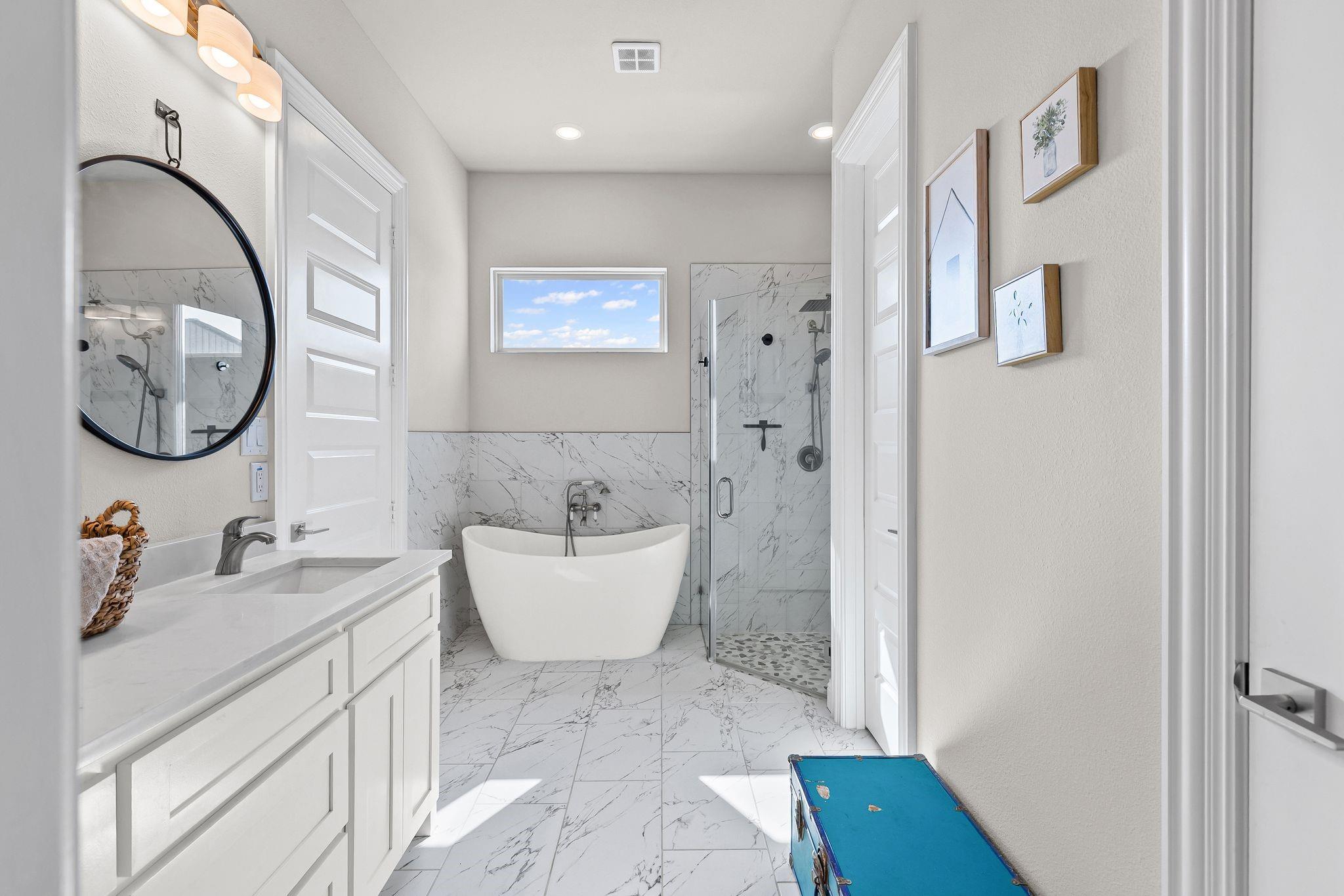 Leonard, Texas, 75452, United States, 4 Bedrooms Bedrooms, ,3 BathroomsBathrooms,Residential,For Sale,1980079