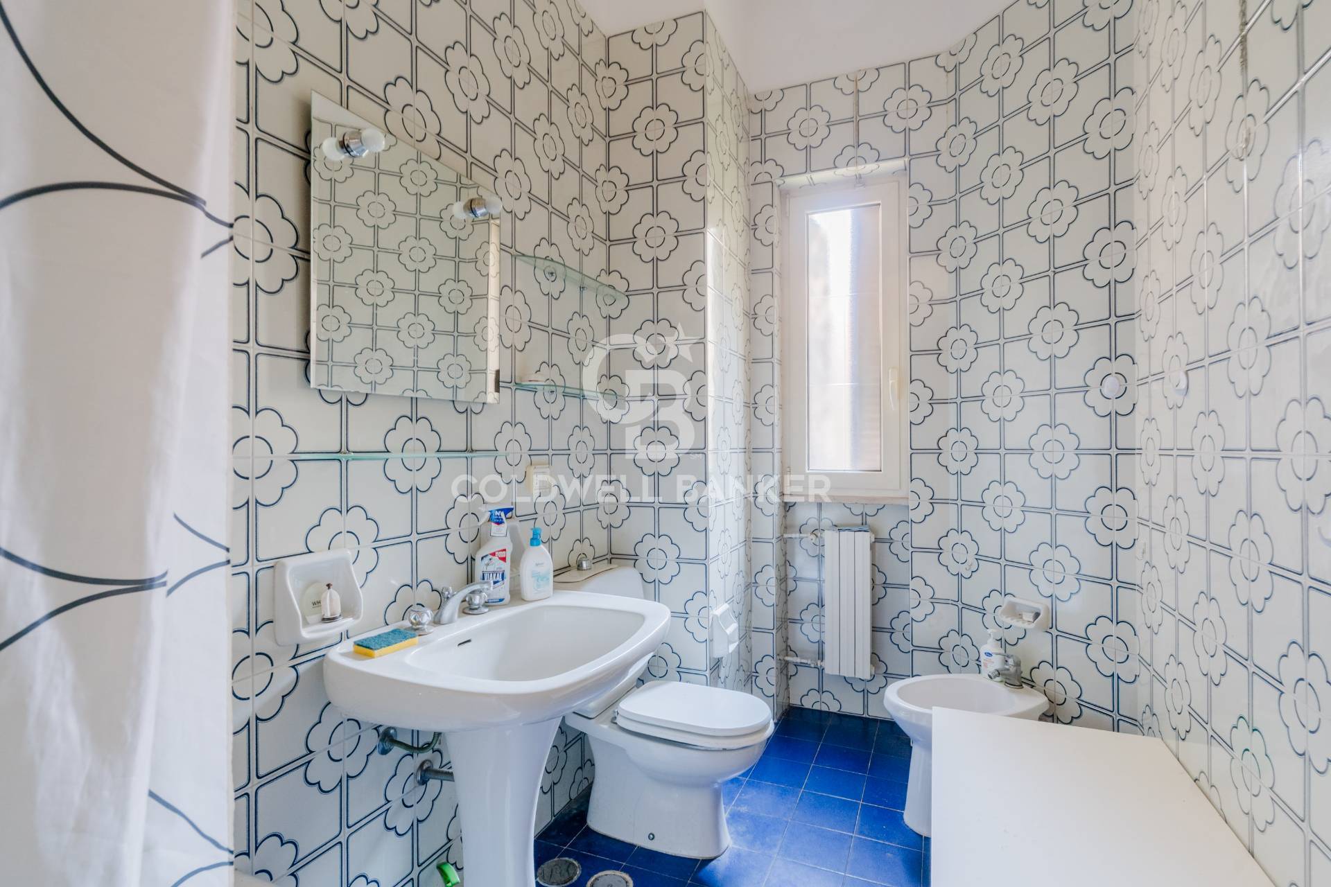 Bari, Bari, 70100, IT, 3 Bedrooms Bedrooms, ,3 BathroomsBathrooms,Residential,For Sale,1991647