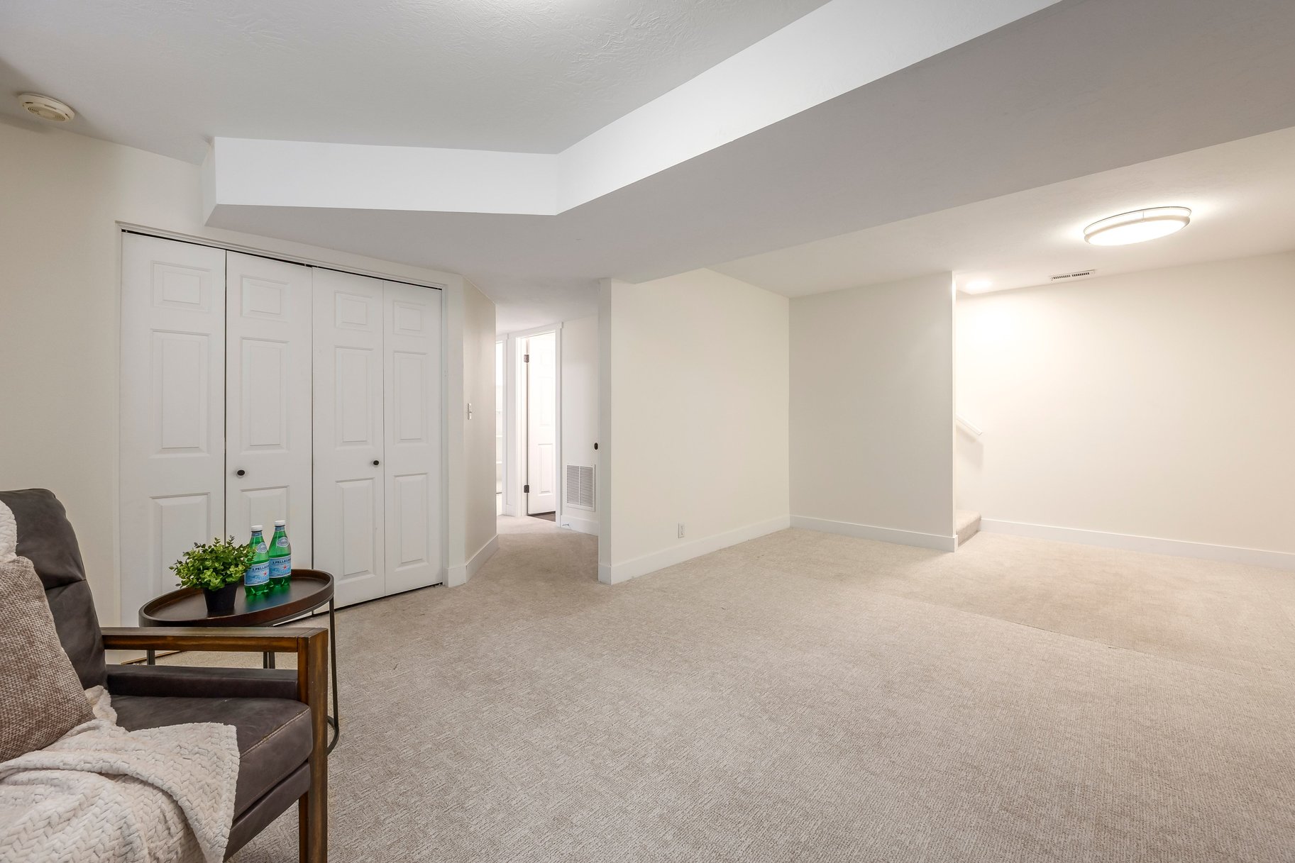  Rarely Available Harvest Lane Rambler Main-Level Living - 物件實景
