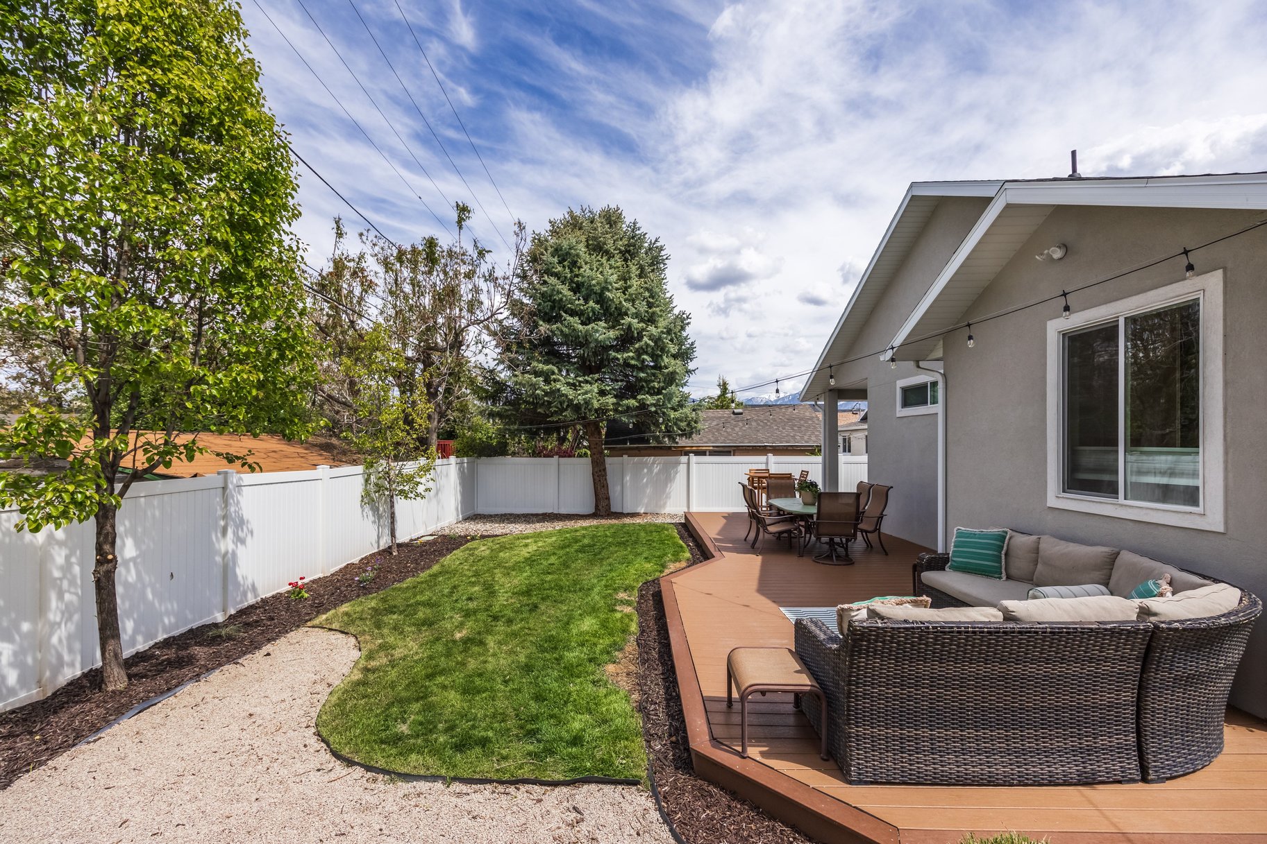  Newer Single-Level Home with Primary Suite & Stunning Backyard Retreat - 物件實景