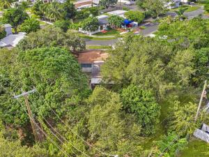 North Miami Beach, Florida, 33179, United States, 4 Bedrooms Bedrooms, ,2 BathroomsBathrooms,Residential,For Sale,1988572