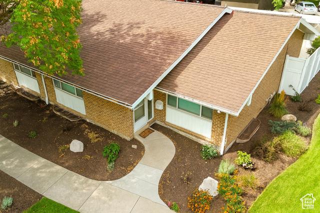 Murray, Utah, 84107, United States, 2 Bedrooms Bedrooms, ,2 BathroomsBathrooms,Residential,For Sale,1976444