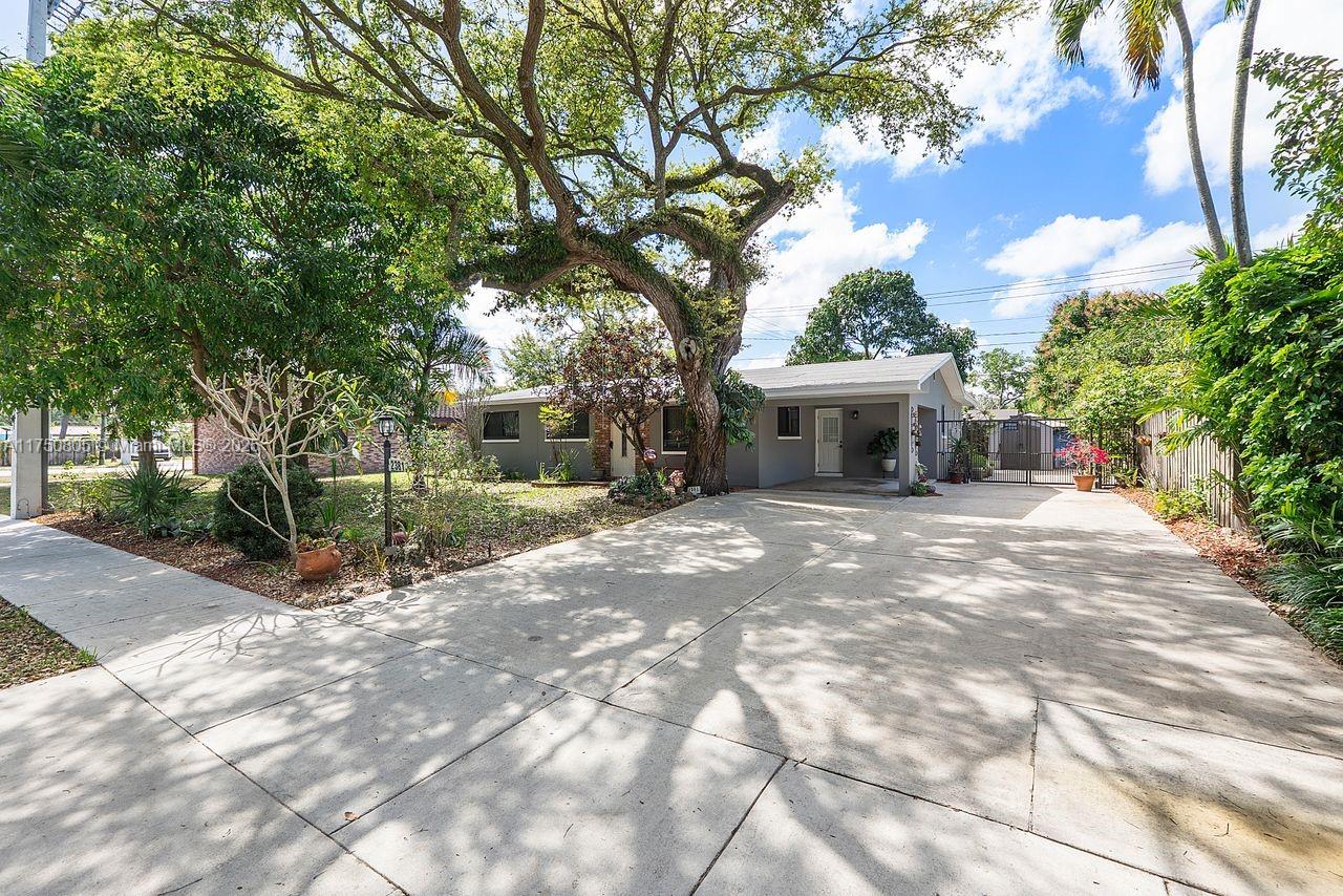 Fort Lauderdale, Florida, 33312, United States, 4 Bedrooms Bedrooms, ,2 BathroomsBathrooms,Residential,For Sale,1837801