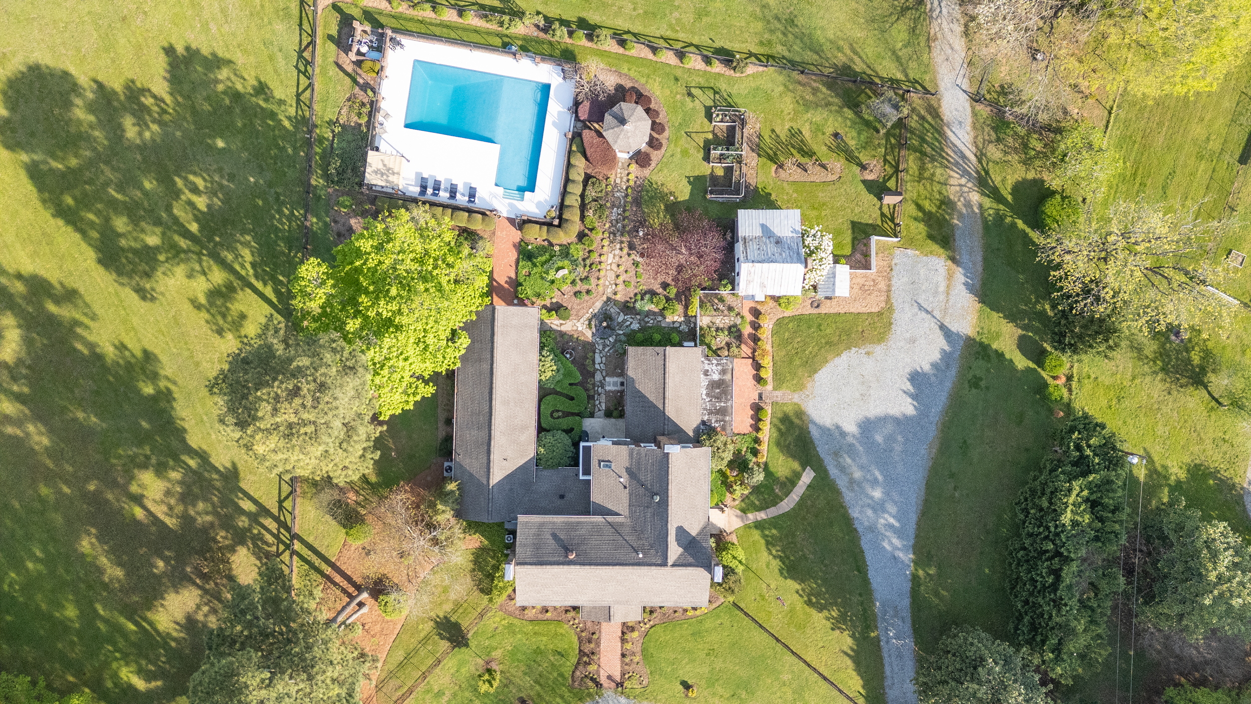  3542 Bason Road, Mebane, NC 27302 - 物件實景