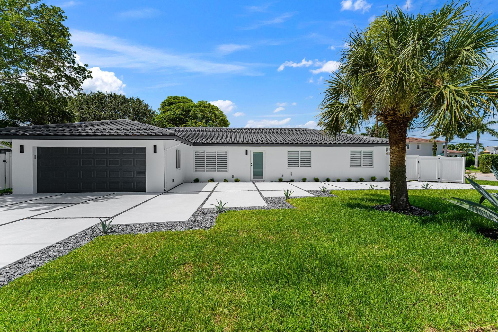 Boca Raton, Florida, 33487, United States, 3 Bedrooms Bedrooms, ,2 BathroomsBathrooms,Residential,For Sale,1904233