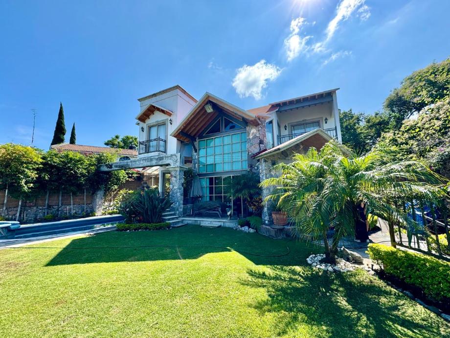 Ixtapan de la Sal, Estado de méxico, 51900, Mexico, 5 Bedrooms Bedrooms, ,5 BathroomsBathrooms,Residential,For Sale,1441370