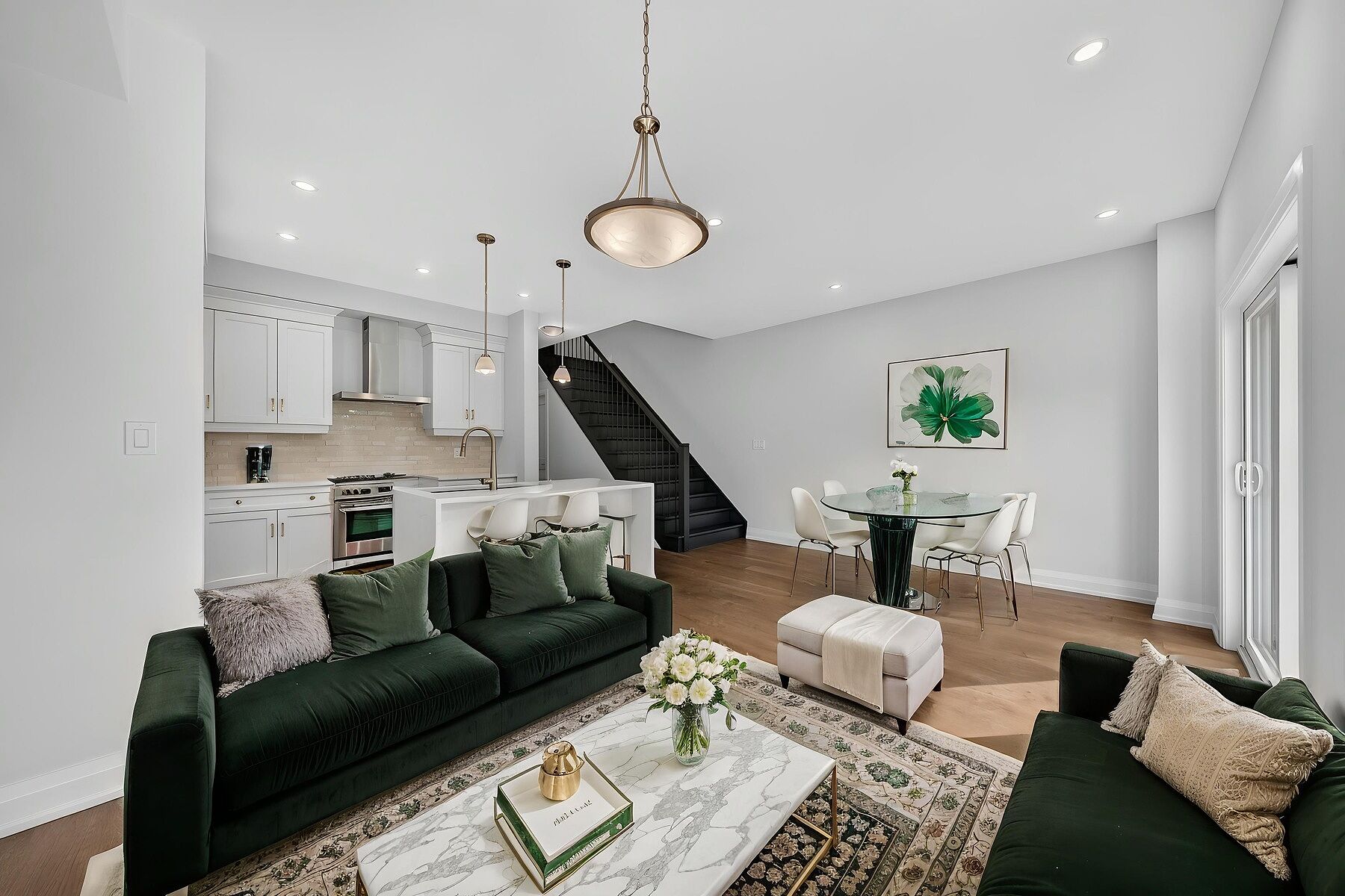  Brand New Luxurious Townhome - 物件實景