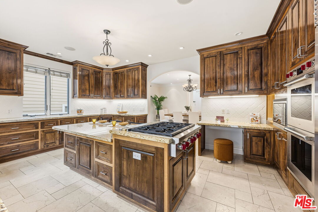 Encino, California, 91436, United States, 4 Bedrooms Bedrooms, ,3 BathroomsBathrooms,Residential,For Sale,1988091