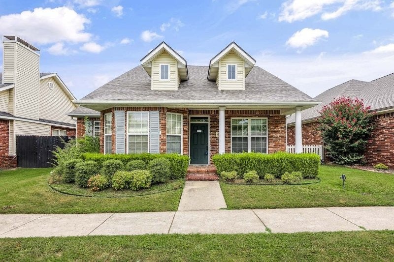 Young Farm Ave, Springdale, AR 72762