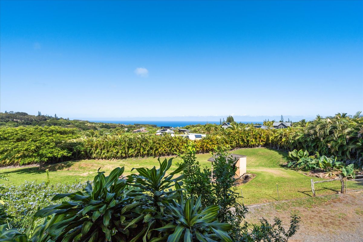 Haiku, Hawaii, 96708, United States, 4 Bedrooms Bedrooms, ,3 BathroomsBathrooms,Residential,For Sale,2002523