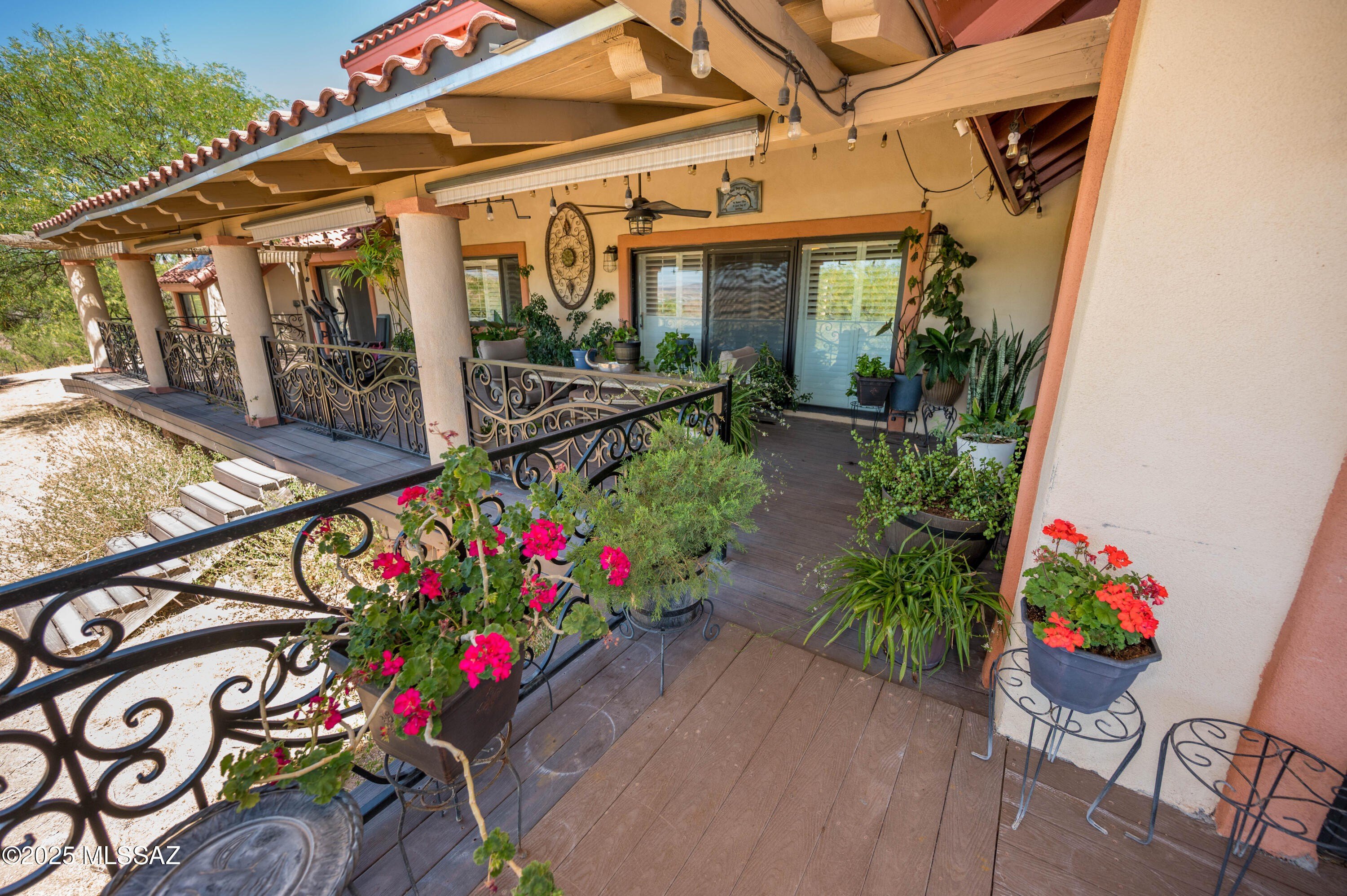 Nogales, Arizona, 85621, United States, 4 Bedrooms Bedrooms, ,4 BathroomsBathrooms,Residential,For Sale,1937023
