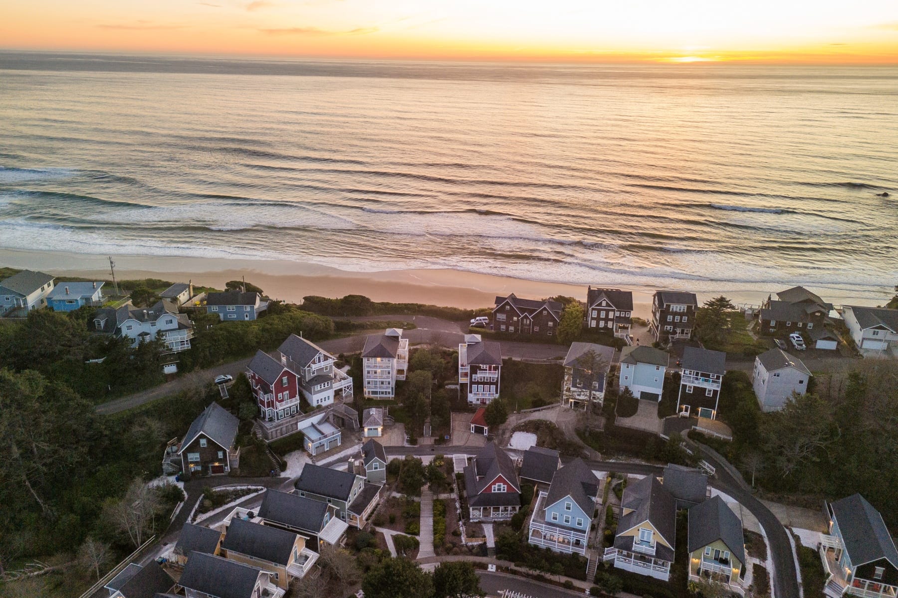  2601 SW ANEMONE AVE Avenue Lincoln City, OR 97367 - 物件實景