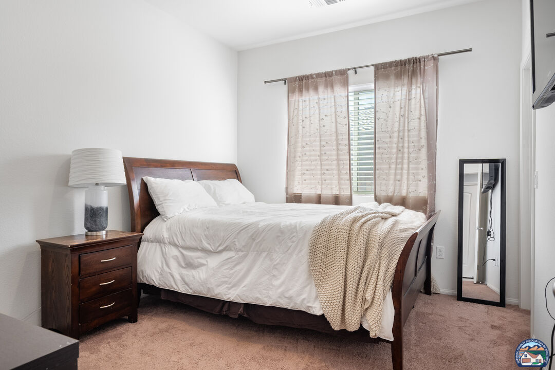 Imperial, California, 92251, United States, 4 Bedrooms Bedrooms, ,2 BathroomsBathrooms,Residential,For Sale,1969565