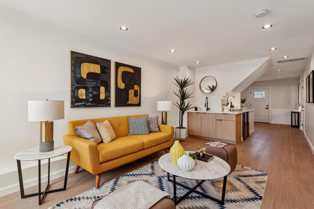 San Francisco, California, 94116, United States, 4 Bedrooms Bedrooms, ,4 BathroomsBathrooms,Residential,For Sale,2014062