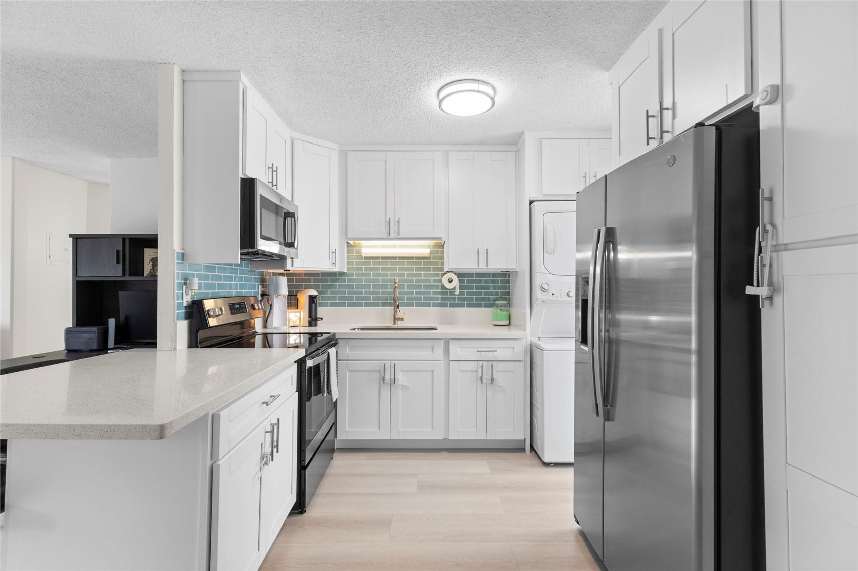 Mililani, Hawaii, 96789, United States, 3 Bedrooms Bedrooms, ,2 BathroomsBathrooms,Residential,For Sale,1938261