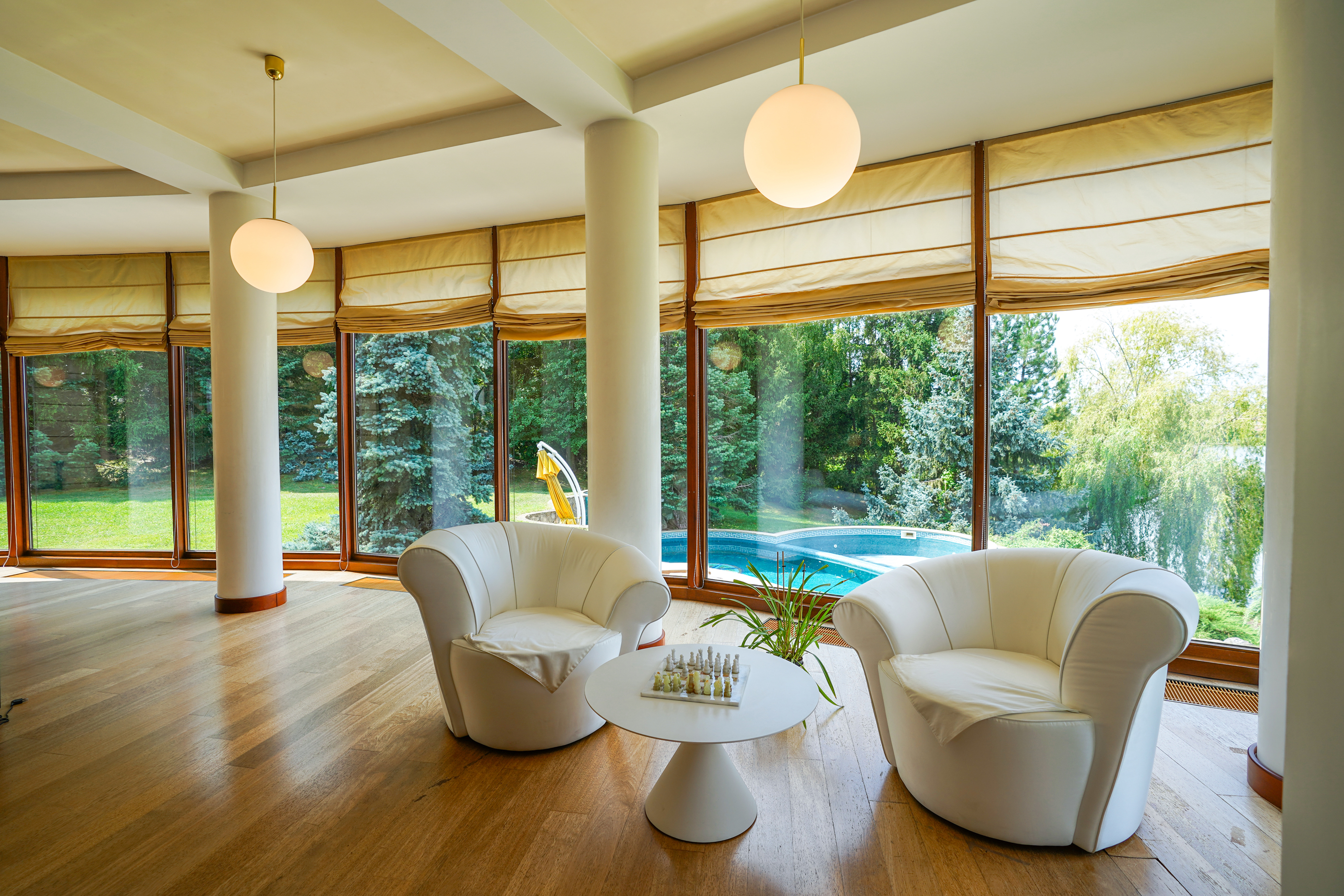  Villa with Private Peninsula and Panoramic Lake Views, Corbeanca - 物件實景