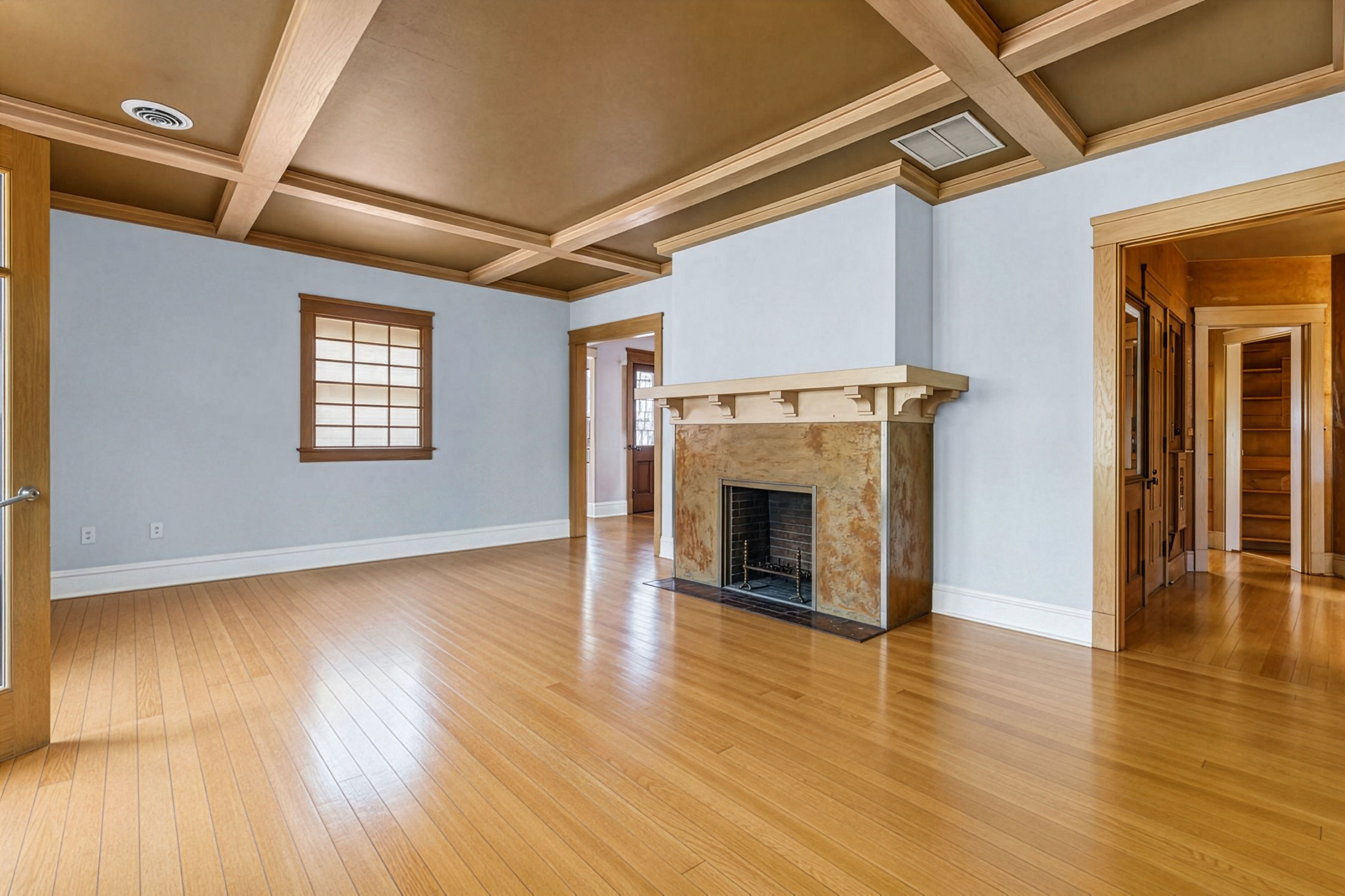  Rich Craftsmanship and Versatility in this Historic Residence - 物件實景