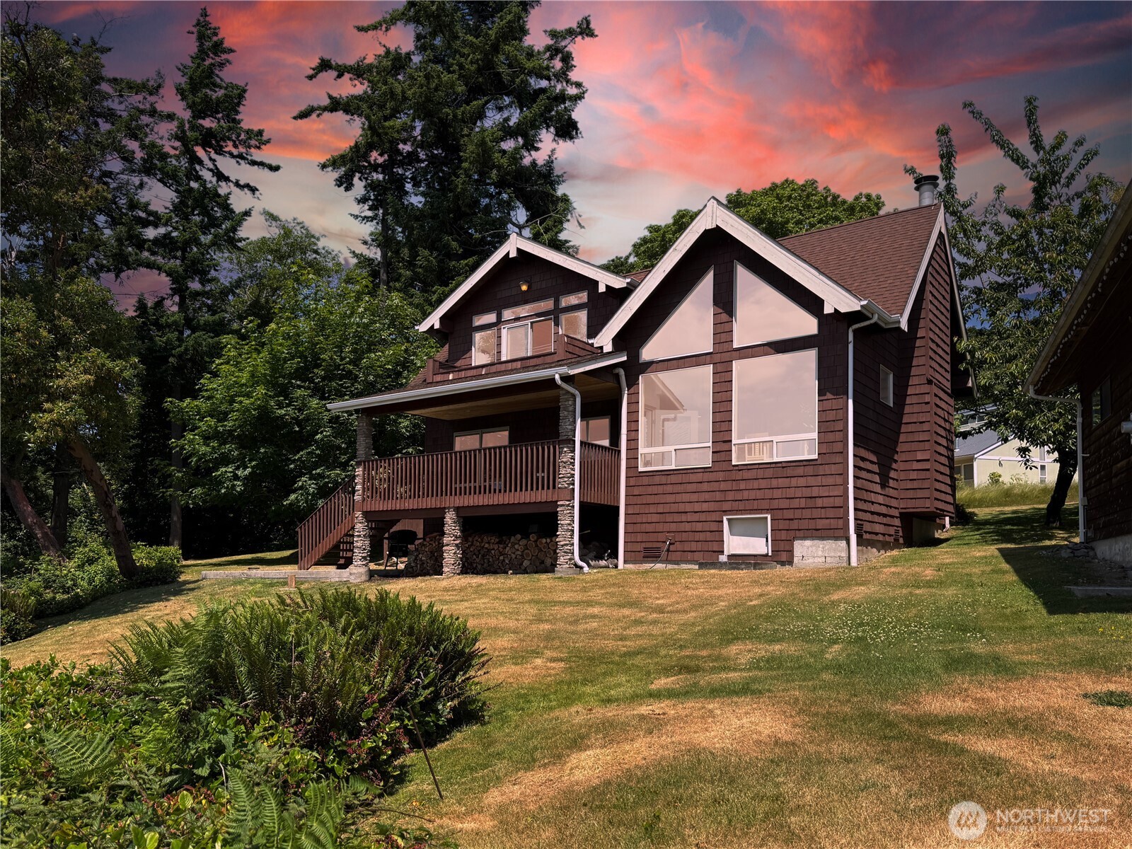 Everett, Washington, 98206, United States, 2 Bedrooms Bedrooms, ,1 BathroomBathrooms,Residential,For Sale,1982450