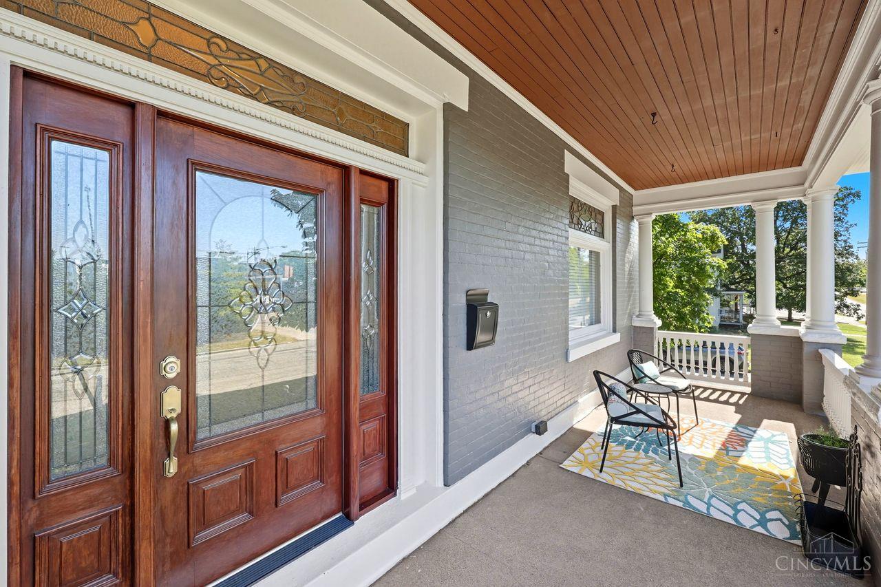 Norwood, Ohio, 45212, United States, 5 Bedrooms Bedrooms, ,5 BathroomsBathrooms,Residential,For Sale,1948609