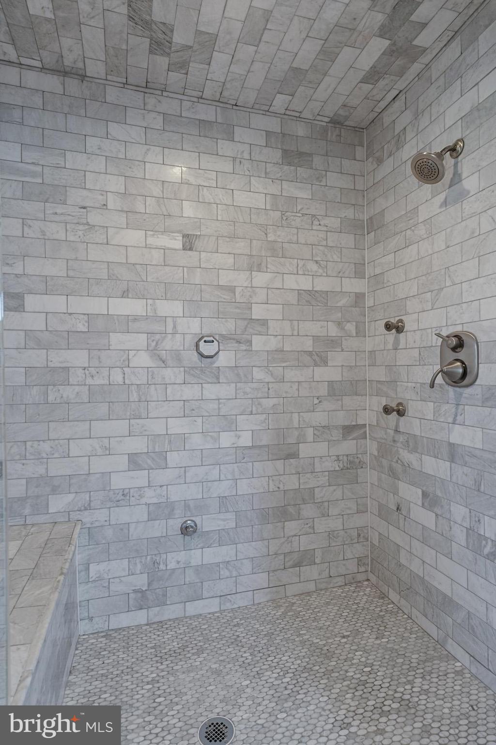 La Plata, Maryland, 20646, United States, 5 Bedrooms Bedrooms, ,4 BathroomsBathrooms,Residential,For Sale,1990245