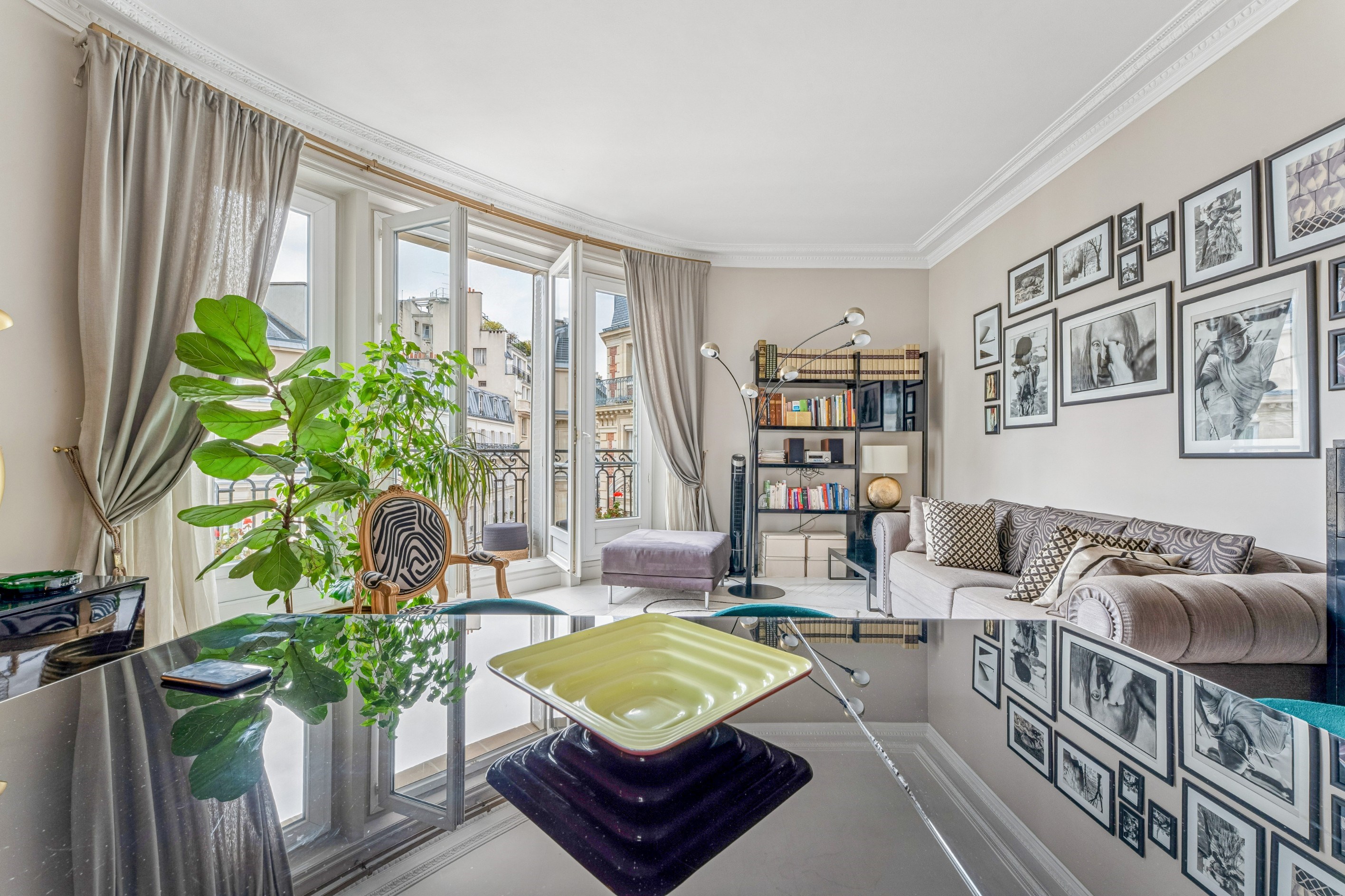  Elegant High-Floor Apartment - Marceau / Triangle d