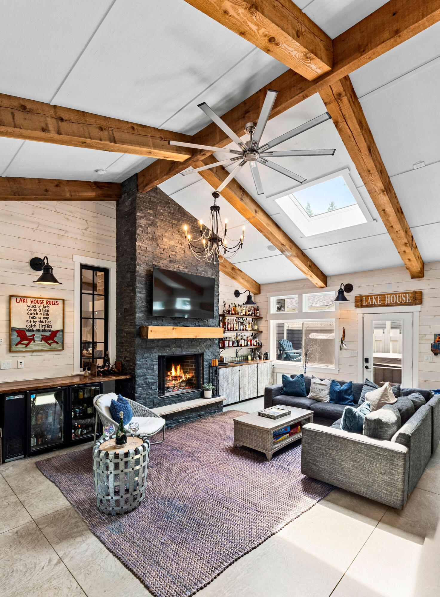 Union Pier, Michigan, 49129, United States, 3 Bedrooms Bedrooms, ,4 BathroomsBathrooms,Residential,For Sale,1919783