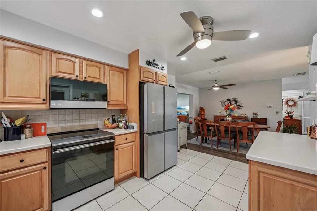 Largo, Florida, 33770, United States, 4 Bedrooms Bedrooms, ,2 BathroomsBathrooms,Residential,For Sale,1963709