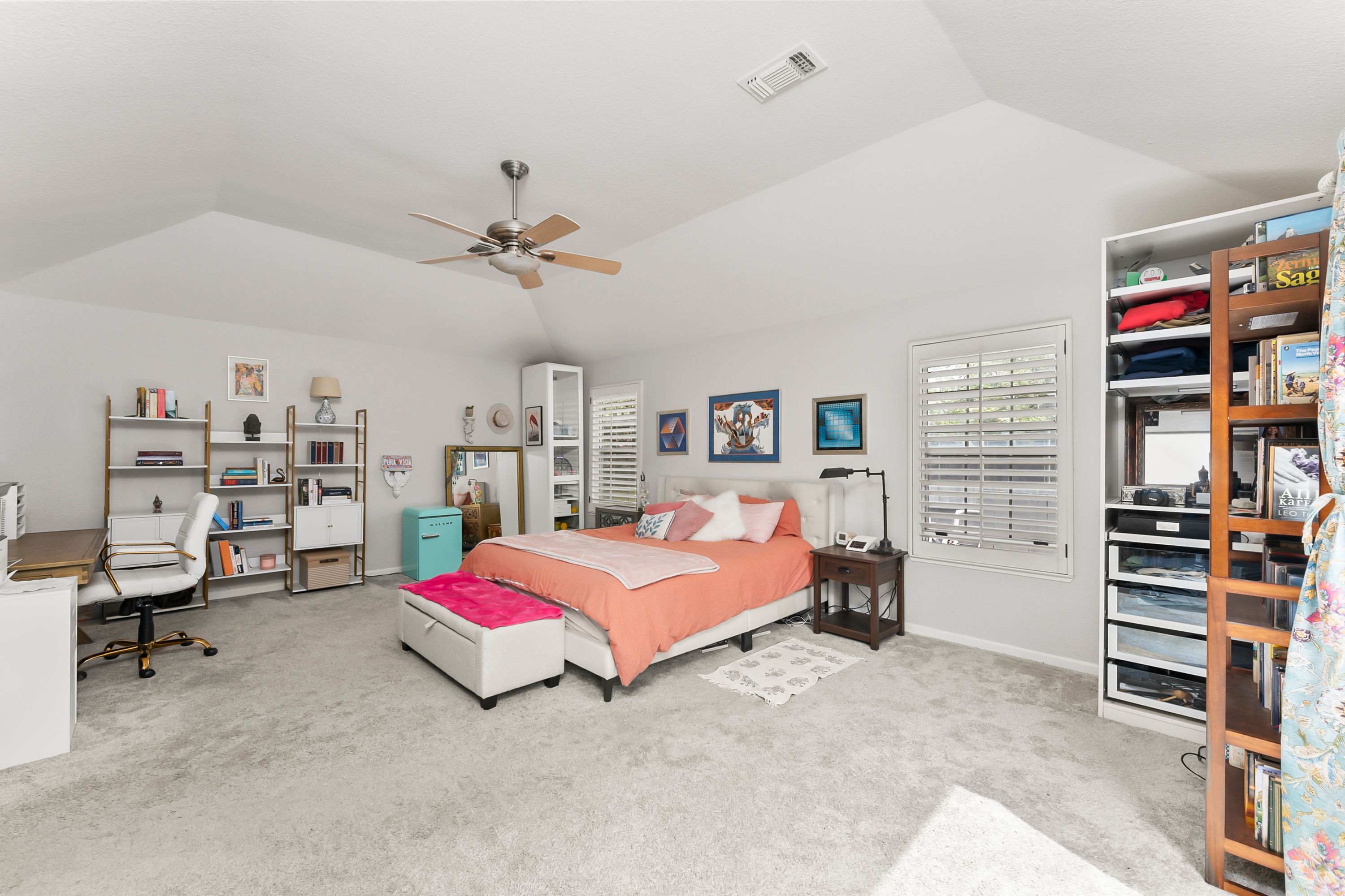  2230 Hillcrest Way, Carmichael, CA 95608 - 物件實景