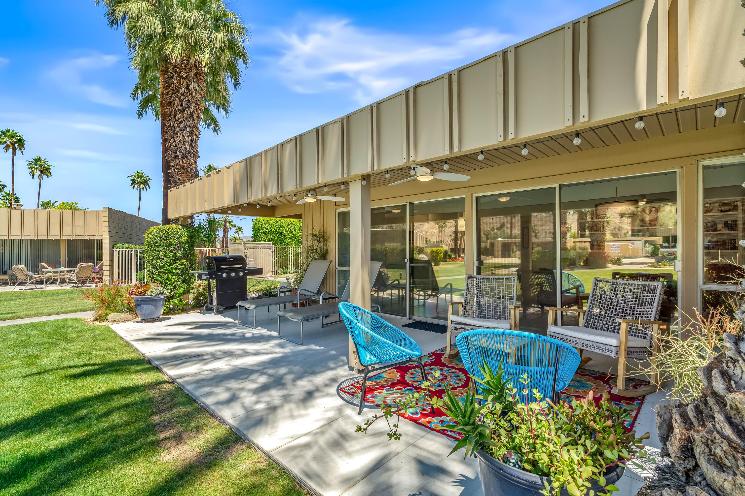 Palm Desert, California, 92260, United States, 2 Bedrooms Bedrooms, ,2 BathroomsBathrooms,Residential,For Sale,1795236