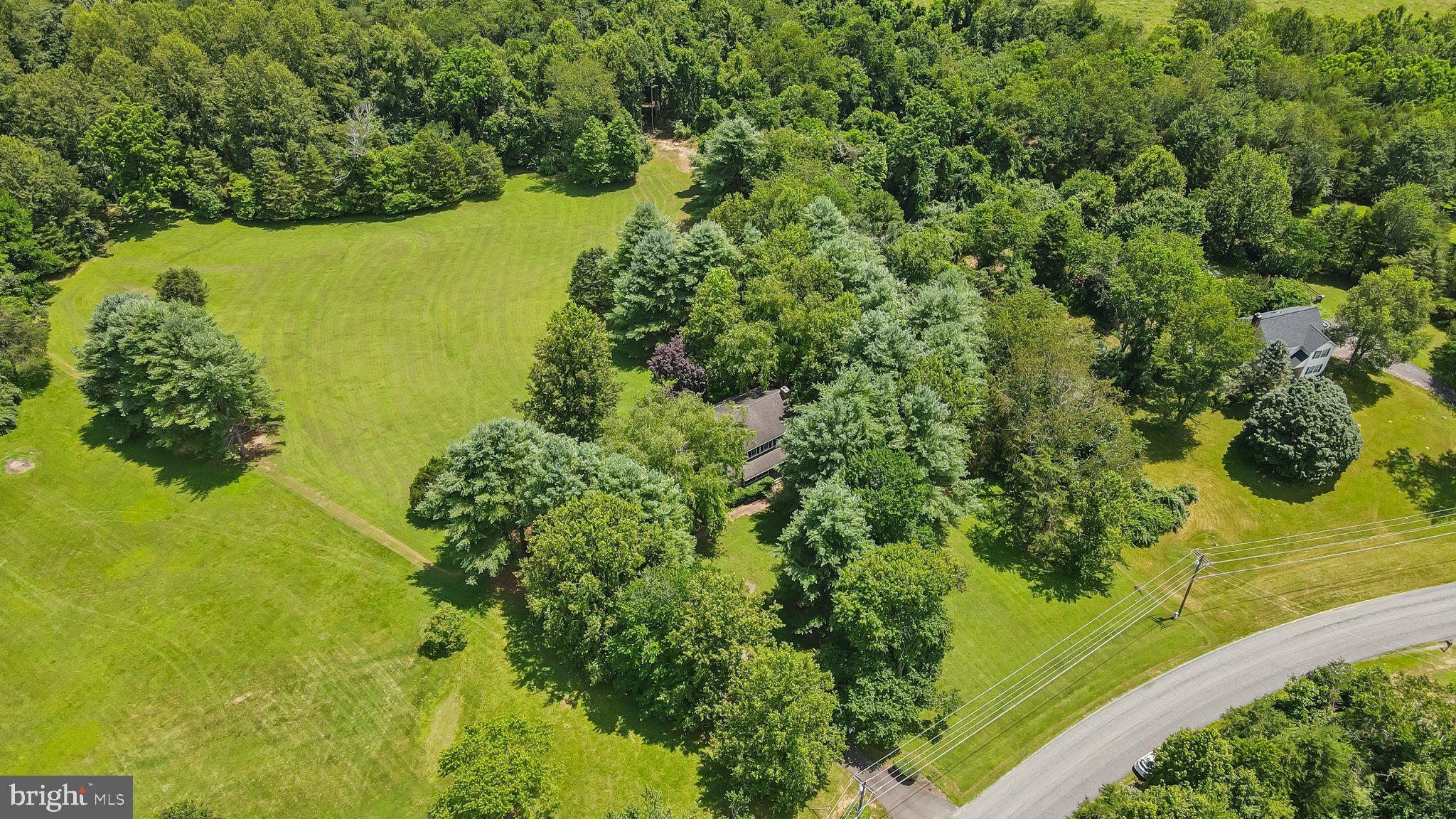 Amissville, Virginia, 20106, United States, 4 Bedrooms Bedrooms, ,3 BathroomsBathrooms,Residential,For Sale,1978865