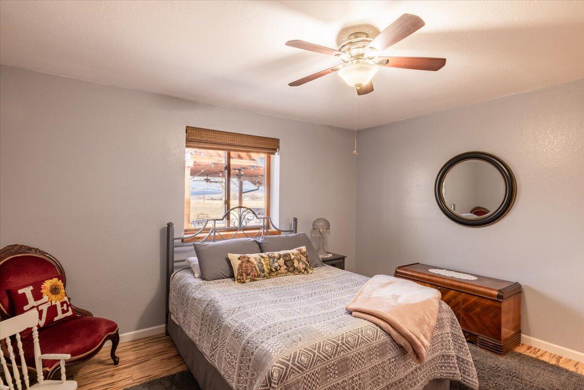Montrose, Colorado, United States, 3 Bedrooms Bedrooms, ,3 BathroomsBathrooms,Residential,For Sale,1792870