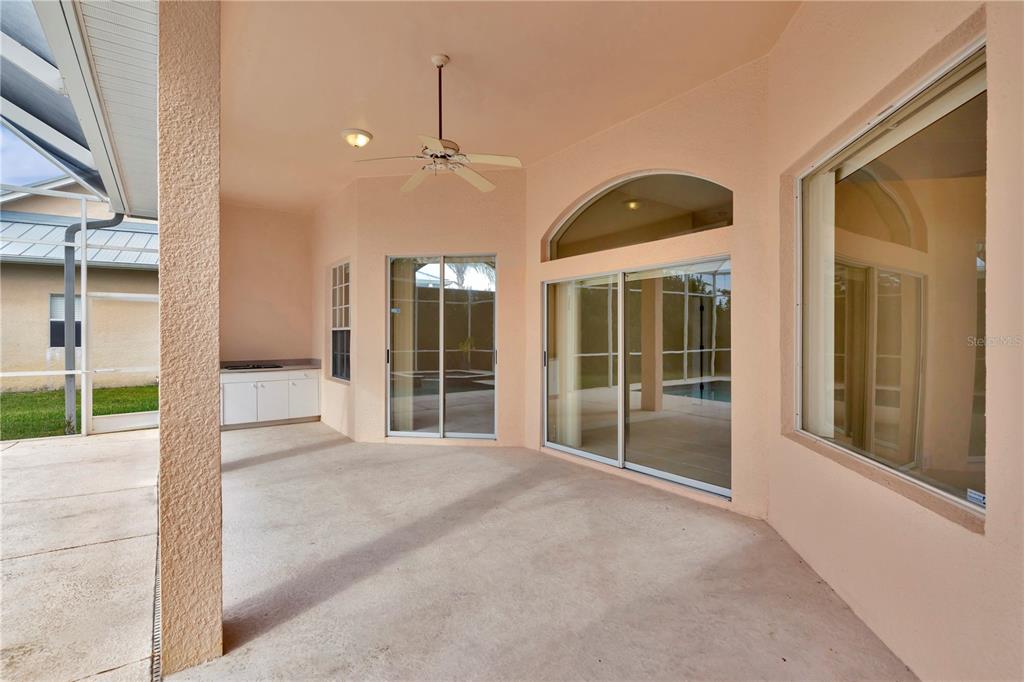 Tarpon Springs, Florida, 34689, United States, 3 Bedrooms Bedrooms, ,2 BathroomsBathrooms,Residential,For Sale,2003461