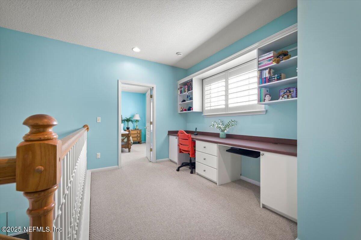 Jacksonville, Florida, 32256, United States, 5 Bedrooms Bedrooms, ,4 BathroomsBathrooms,Residential,For Sale,1974512