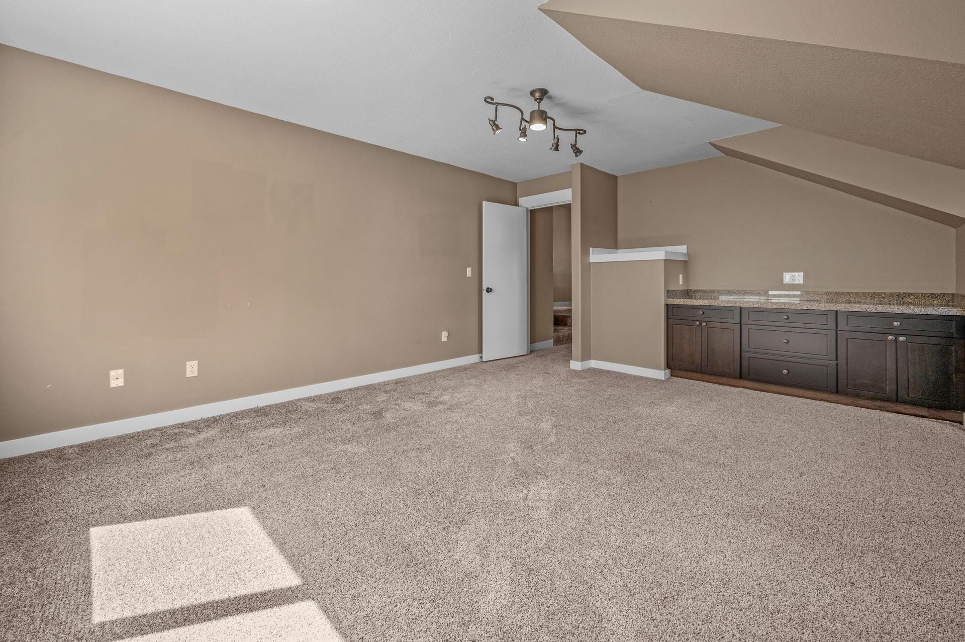  7733 SW 174TH PL Beaverton, OR 97007 - 物件實景