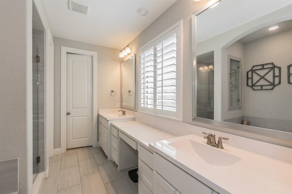 Fort Worth, Texas, 76008, United States, 4 Bedrooms Bedrooms, ,3 BathroomsBathrooms,Residential,For Sale,1902428