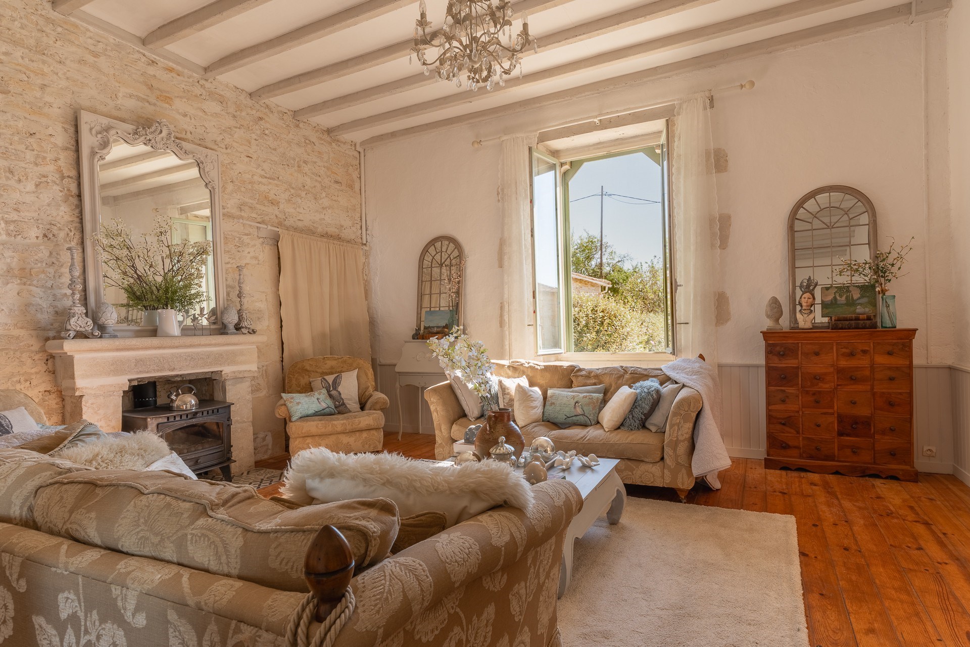  Maison de Maitre with a gite set in 2.54 hectares - 物件實景