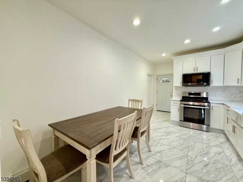 Haledon Boro, New Jersey, 07508, United States, 4 Bedrooms Bedrooms, ,2 BathroomsBathrooms,Residential,For Sale,1980965