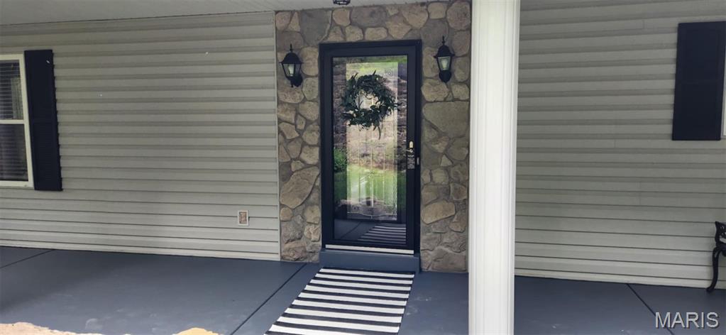 Marthasville, Missouri, 63357, United States, 3 Bedrooms Bedrooms, ,2 BathroomsBathrooms,Residential,For Sale,1918488