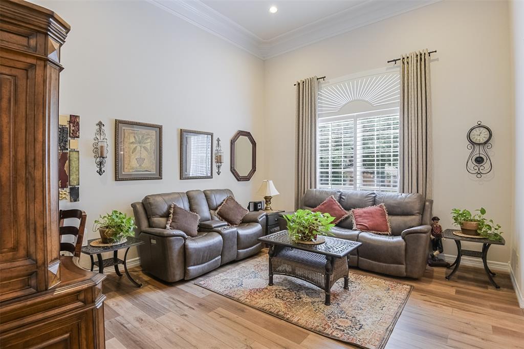Mansfield, Texas, 76063, United States, 3 Bedrooms Bedrooms, ,3 BathroomsBathrooms,Residential,For Sale,1928562