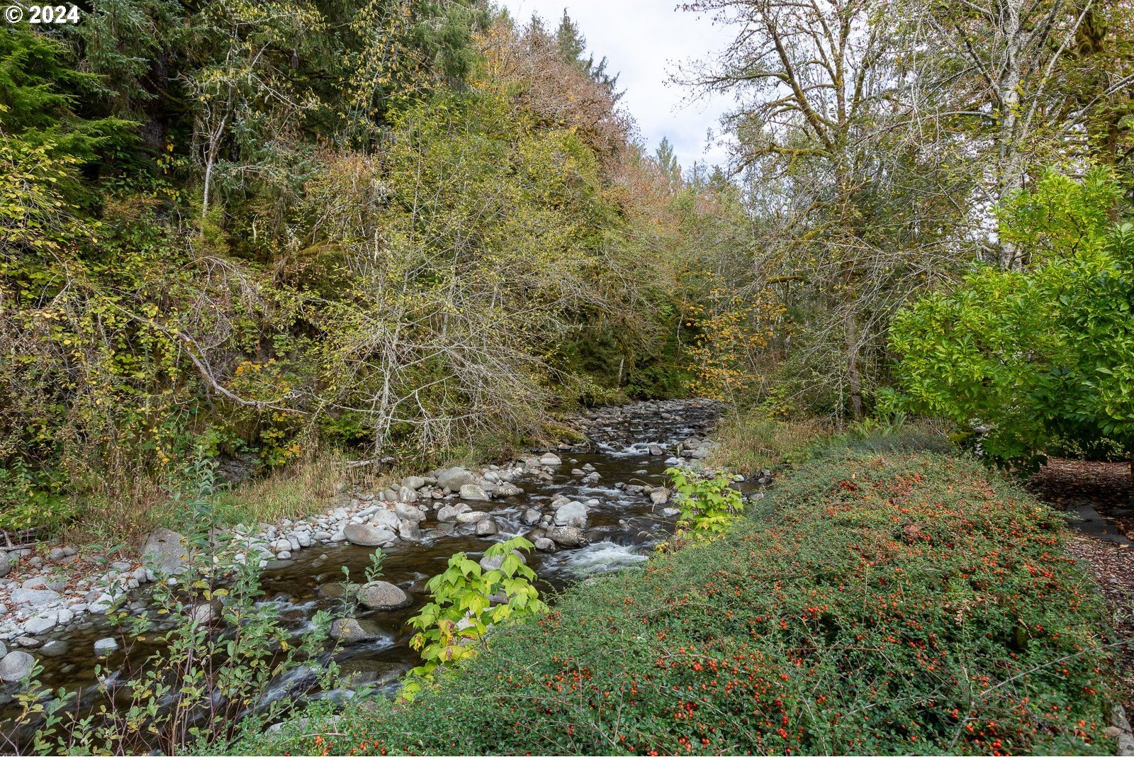 743 N SUNDOWN DR, Otis, Oregon, 97368, United States, 3 Bedrooms Bedrooms, ,2 BathroomsBathrooms,Residential,For Sale,743 N SUNDOWN DR,1656595