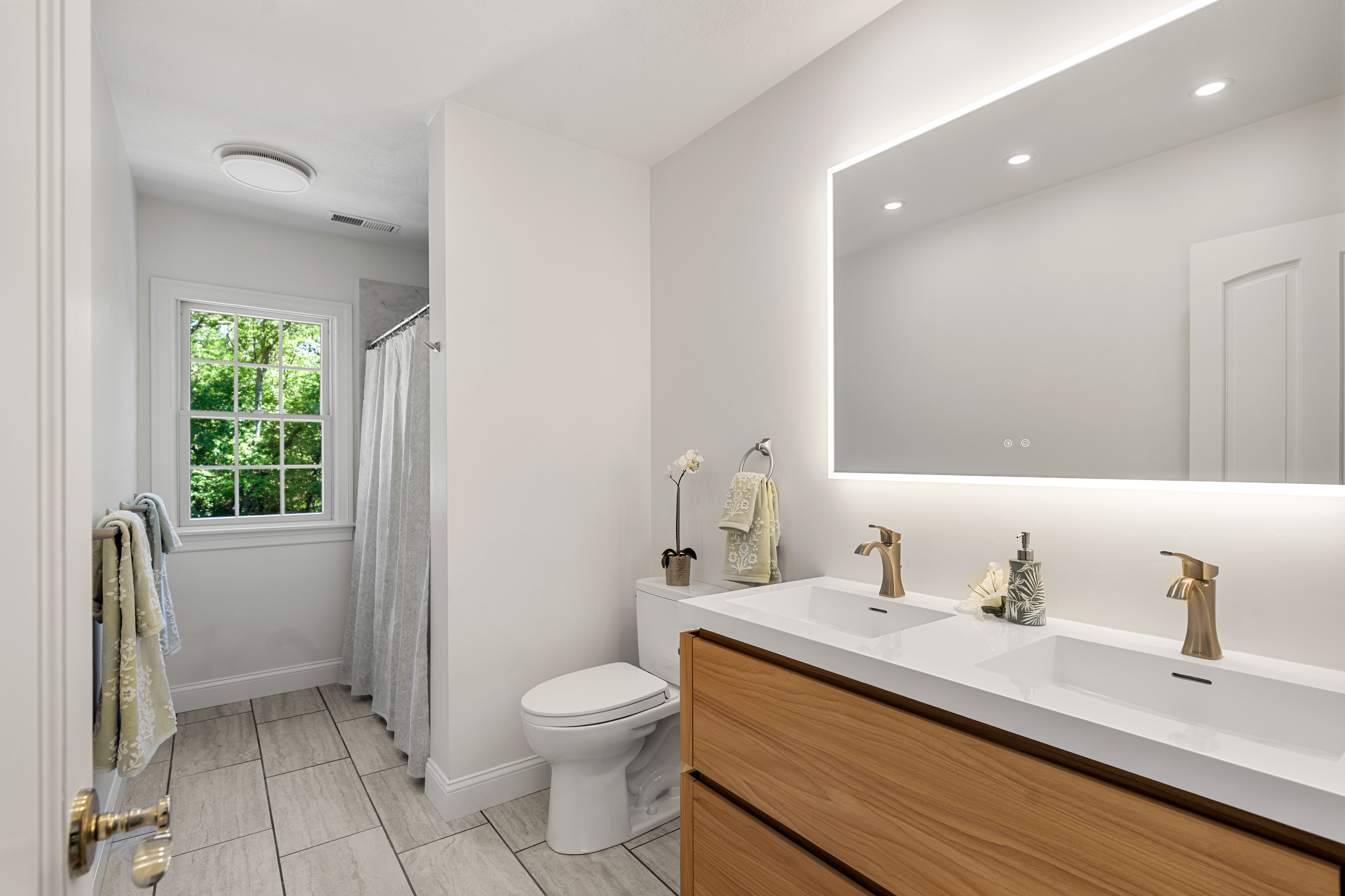  9 Fiorenza Drive, Wilmington, MA, 01887 - 物件實景