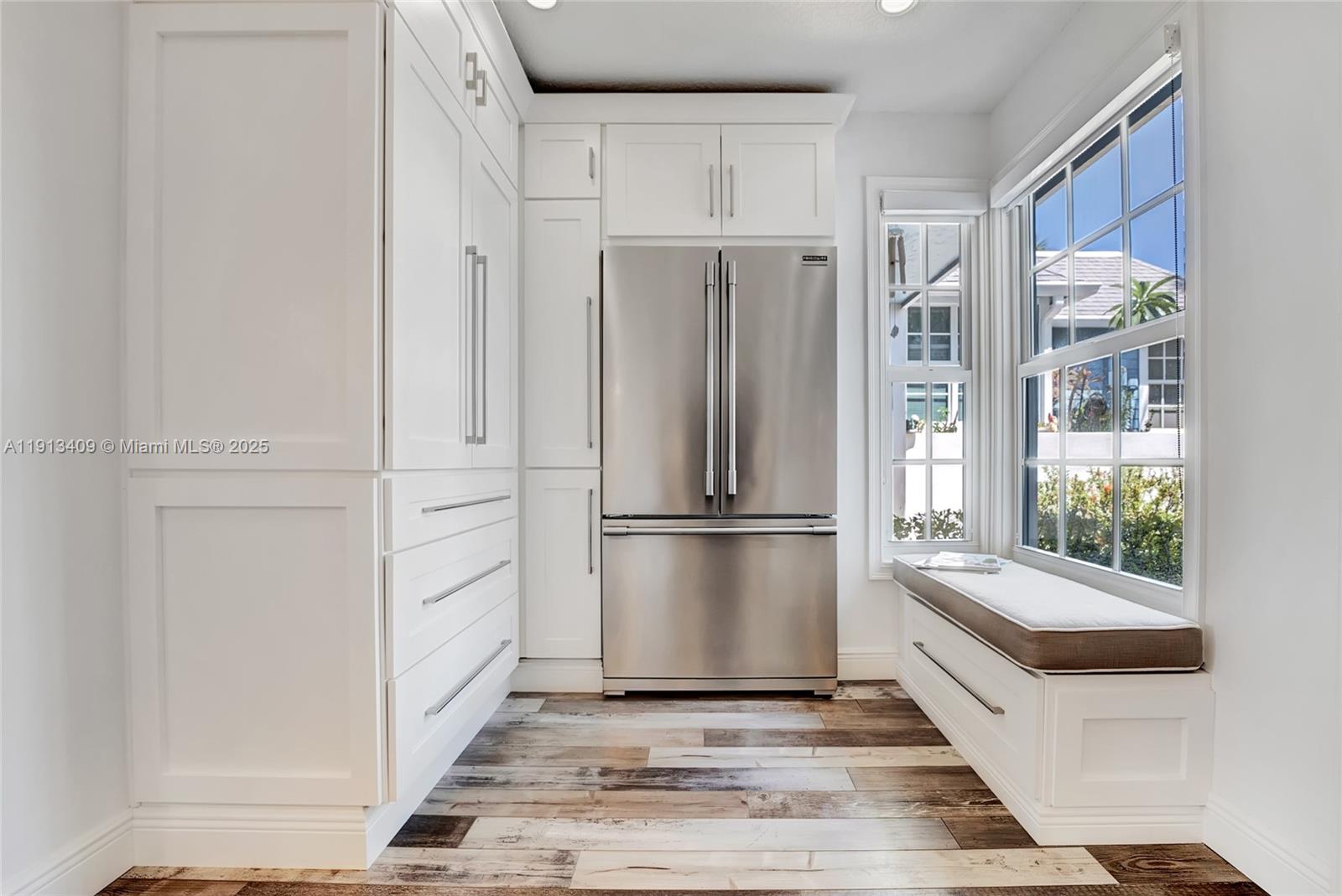 Jupiter, Florida, 33477, United States, 3 Bedrooms Bedrooms, ,3 BathroomsBathrooms,Residential,For Sale,1991888